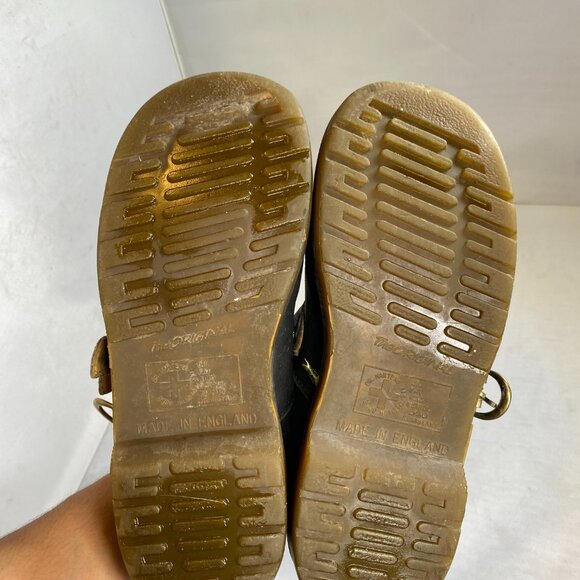 DR. MARTENS  MARY JANE CRAZY HORSE WOMENS SHOES Sz 6 - Picture 2 of 12